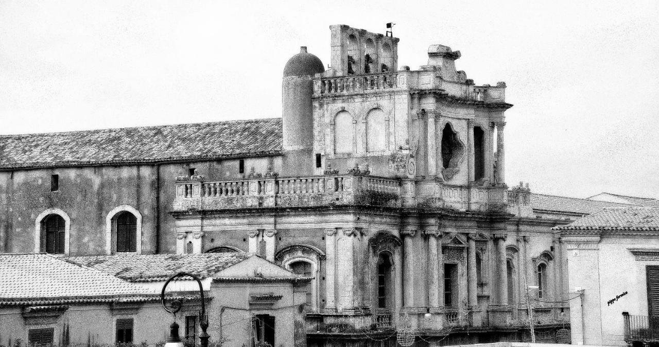 Il Maestrale B&B Noto Buitenkant foto